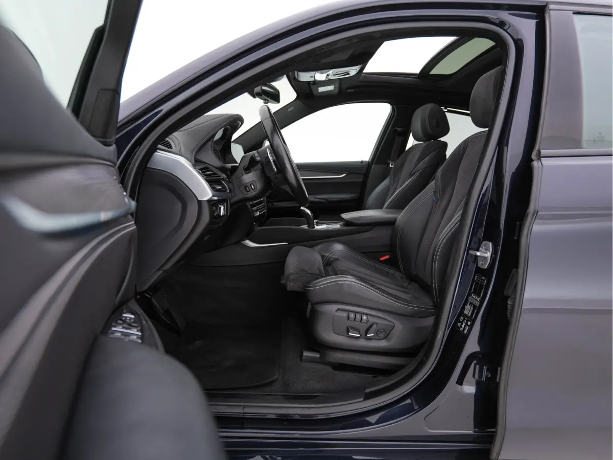 xDrive30d High Executive Design-Edition-Extravagance Aut. *PANO | LEATHER-ALCANTARA | FULL-LED | MEMORY-PACK | HEAD-UP | HIFI-SOUND | KEYLESS | DAB+ | BLIND-SPOT | CAMERA | HEATED-SPORTSEATS