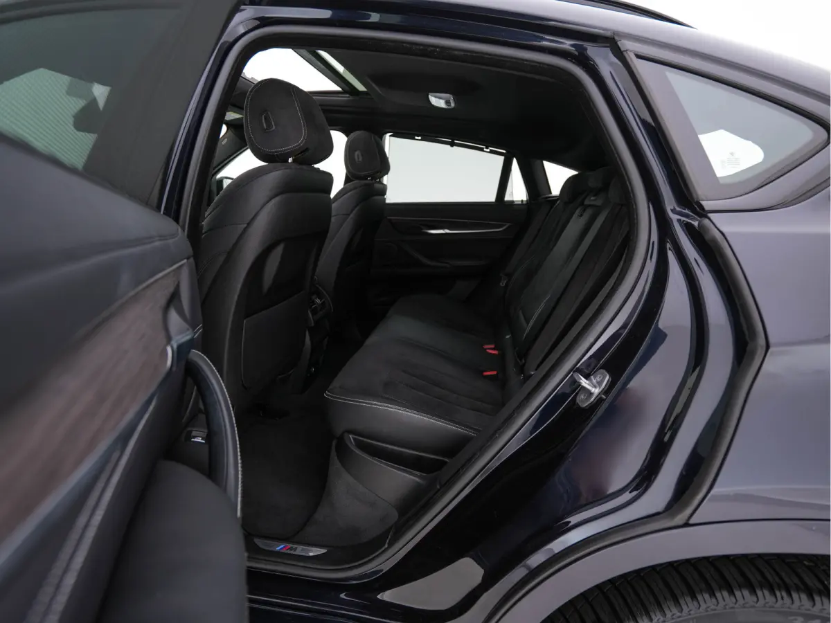 xDrive30d High Executive Design-Edition-Extravagance Aut. *PANO | LEATHER-ALCANTARA | FULL-LED | MEMORY-PACK | HEAD-UP | HIFI-SOUND | KEYLESS | DAB+ | BLIND-SPOT | CAMERA | HEATED-SPORTSEATS