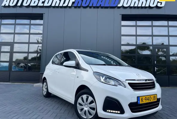 1.0 e-VTi Active NL.Auto/Groot Media/Camera/Carplay/Airco/Elc.Pakket/5 Deurs/1Ste Eigenaar/Dealer Onderhouden