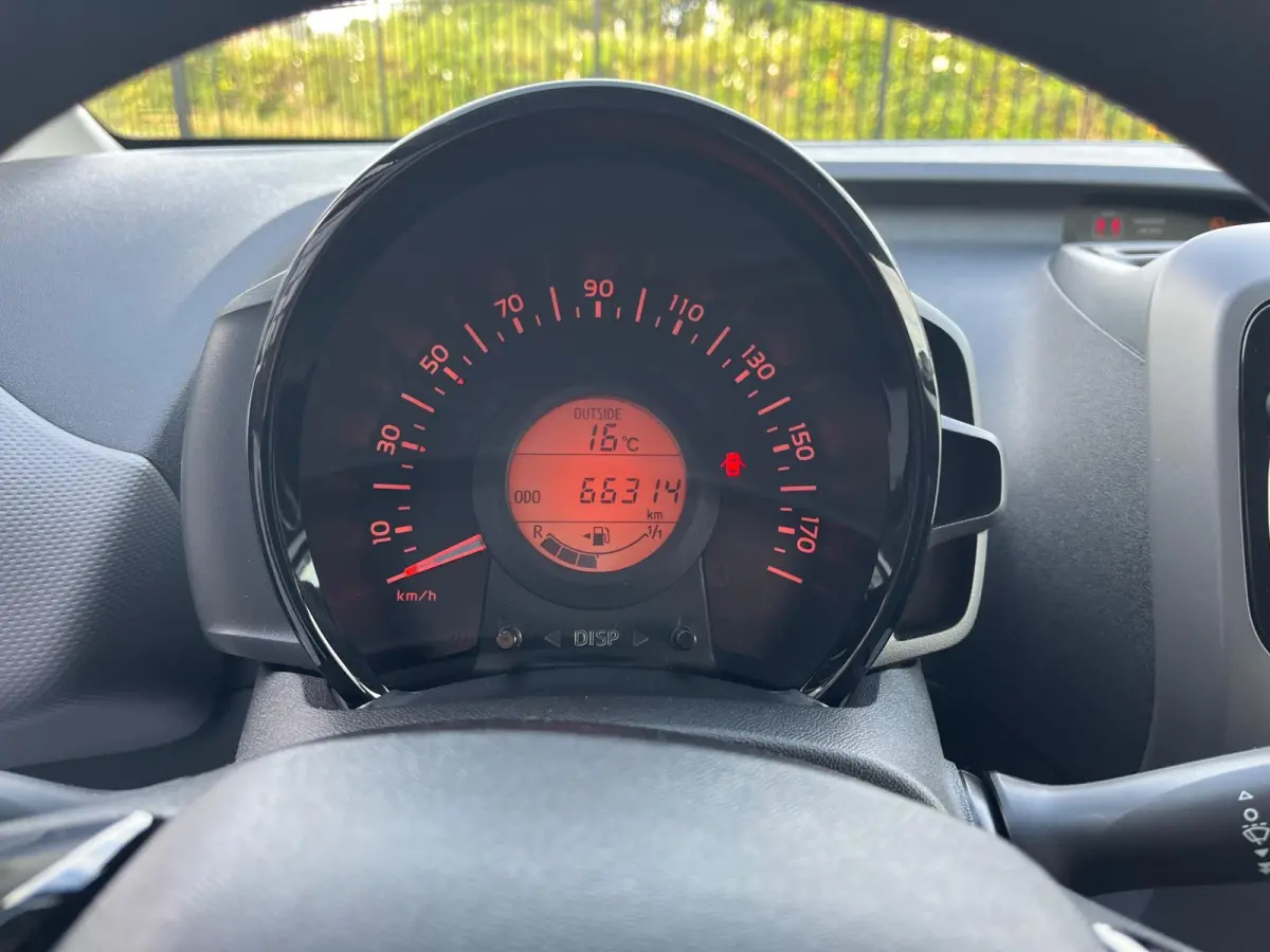 1.0 e-VTi Active NL.Auto/Groot Media/Camera/Carplay/Airco/Elc.Pakket/5 Deurs/1Ste Eigenaar/Dealer Onderhouden