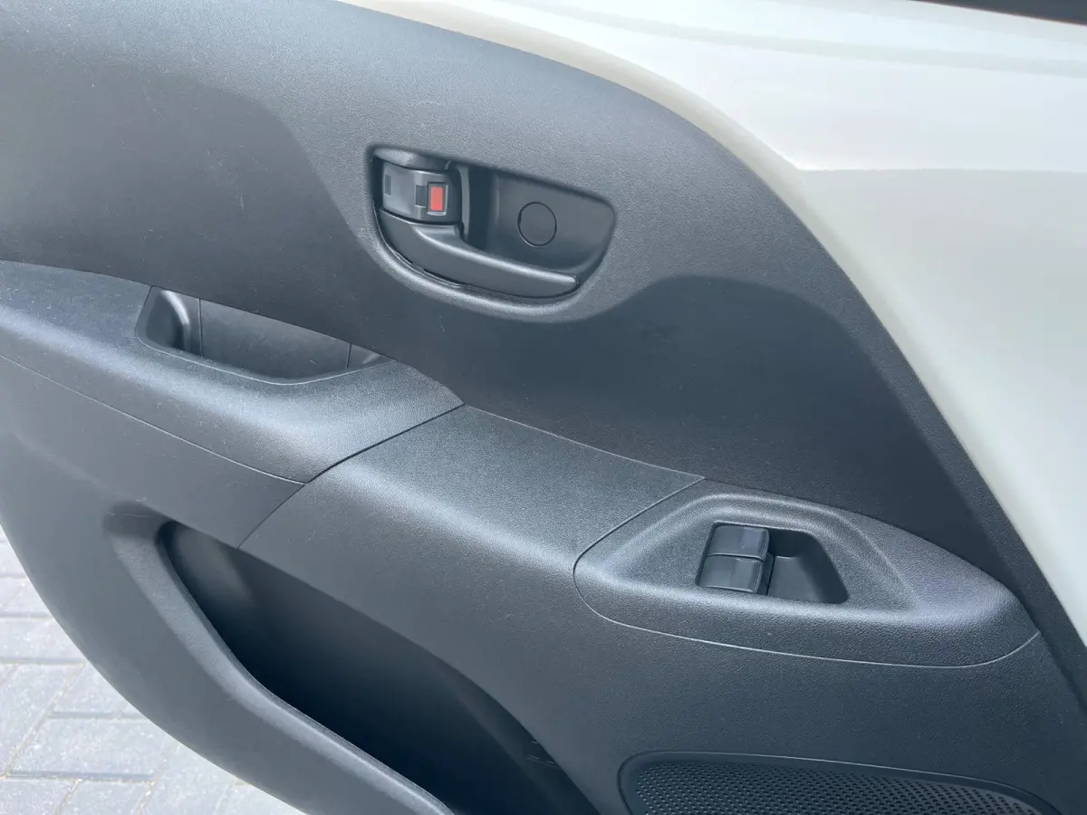 1.0 e-VTi Active NL.Auto/Groot Media/Camera/Carplay/Airco/Elc.Pakket/5 Deurs/1Ste Eigenaar/Dealer Onderhouden