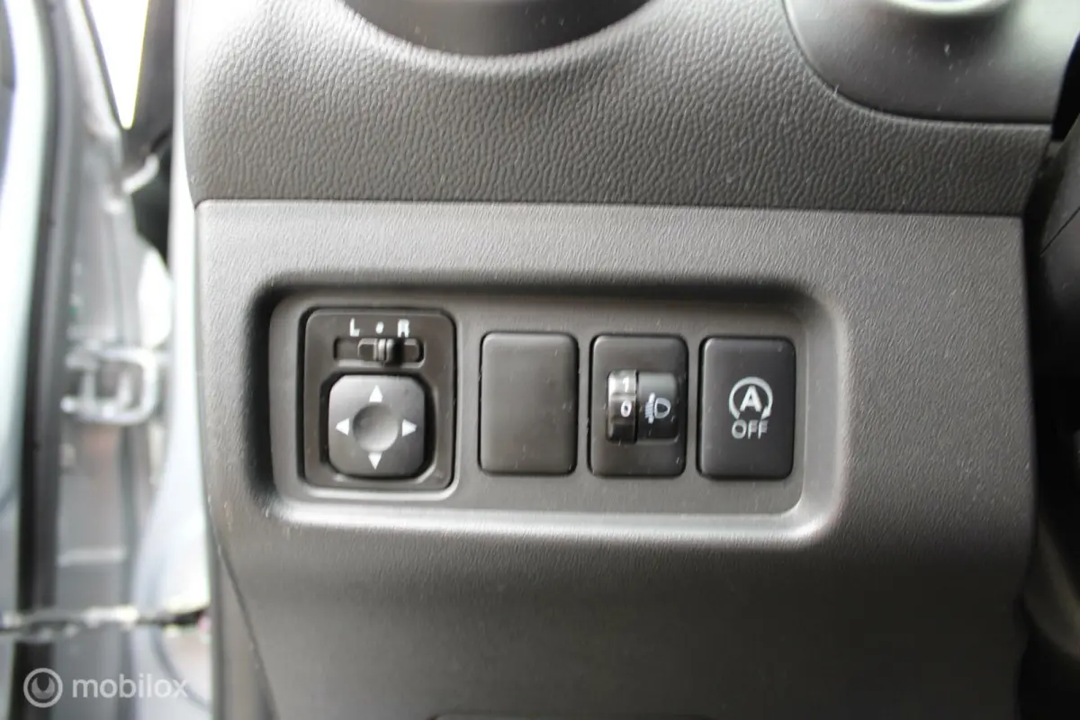 1.0 Cool+, airco, bluetooth.