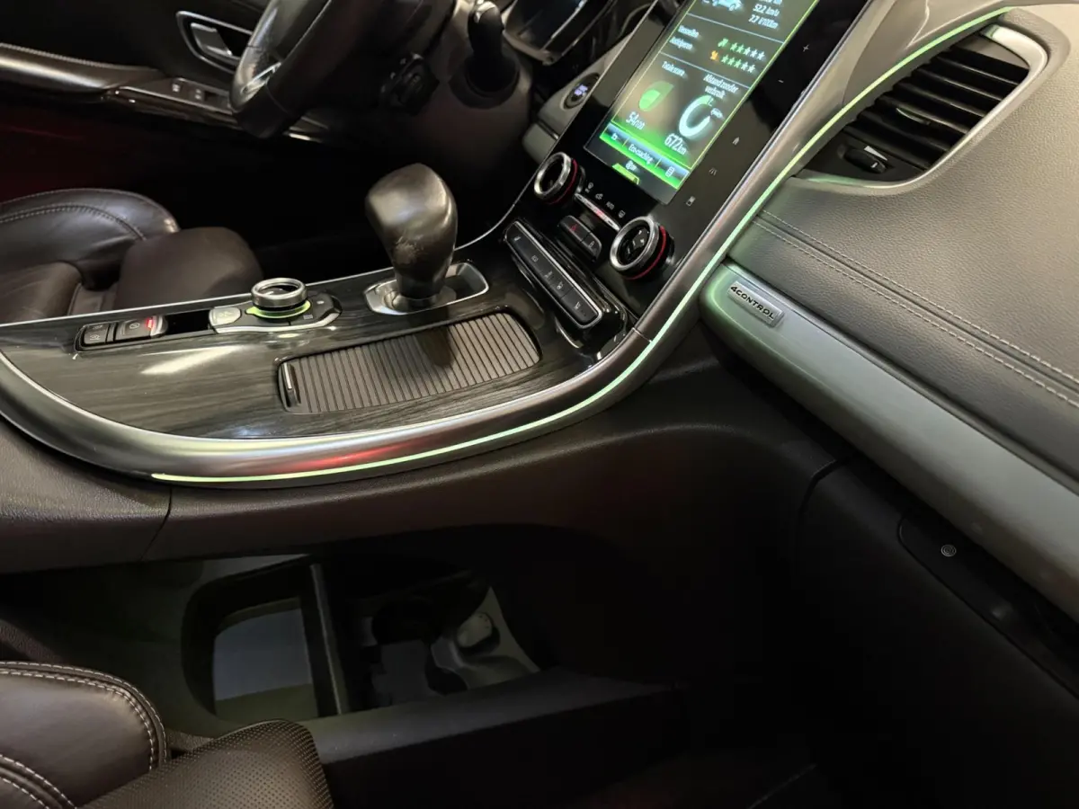 1.6 TCe Initiale Paris 4 CONTROL PANO/CAM/LEDER/DAB/BOSE/SFEERVERL/ECC/PDC/CRUISE///