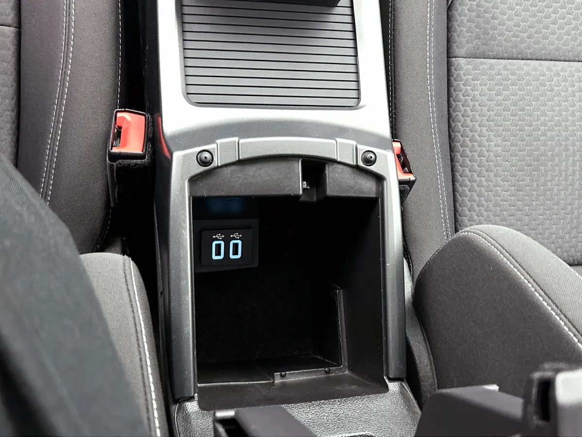 1.5 EcoBoost Titanium (NAVIGATIE, CLIMA, STUURBEDIENING, PARKEERSENSOREN, GOED ONDERHOUDEN)