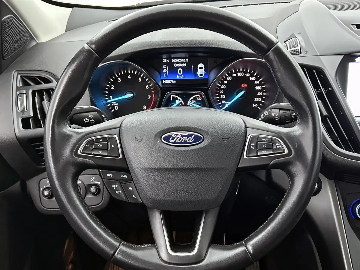 1.5 EcoBoost Titanium (NAVIGATIE, CLIMA, STUURBEDIENING, PARKEERSENSOREN, GOED ONDERHOUDEN)