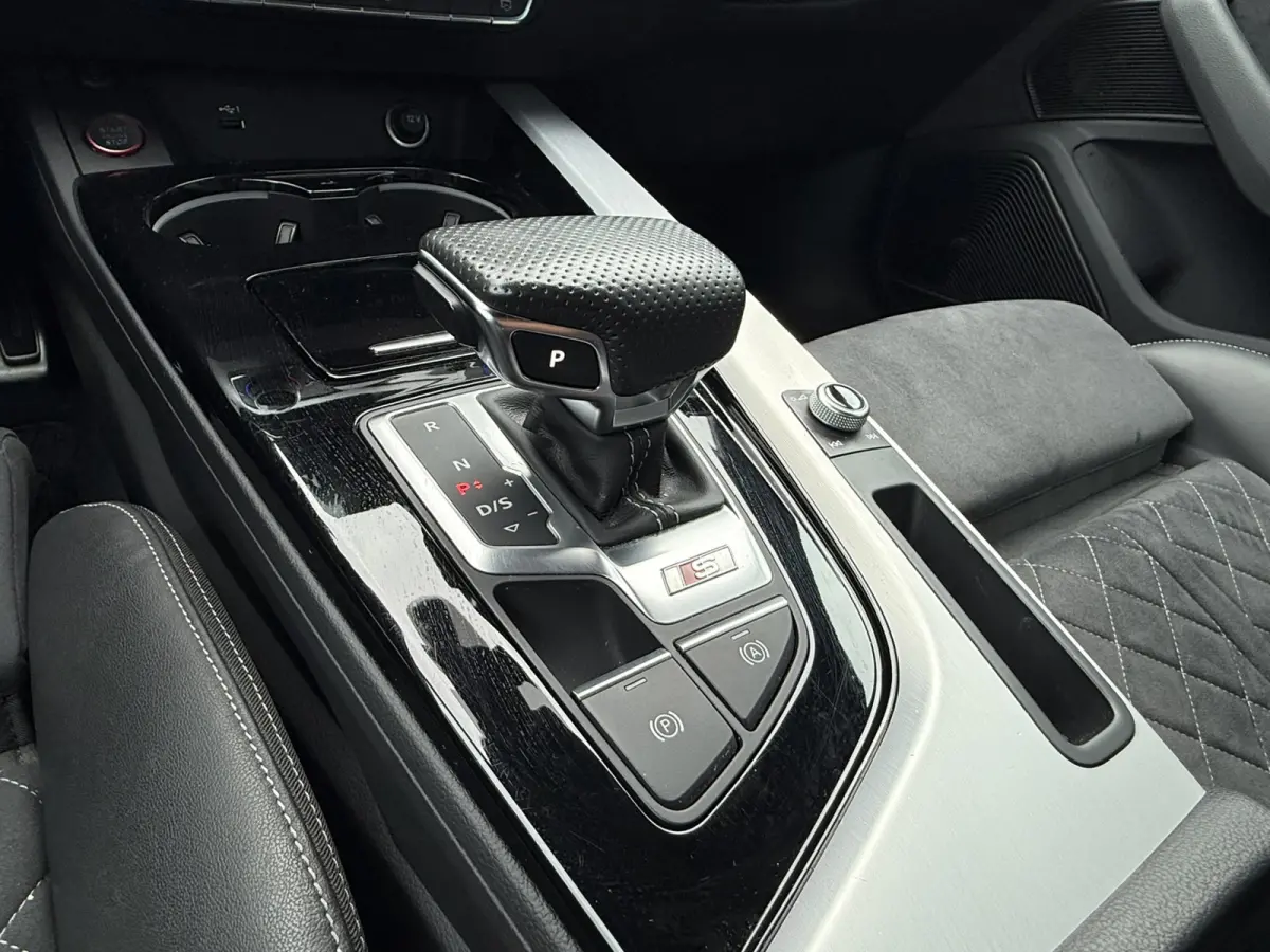 3.0 TDI S5 342PK quattro Trekhaak 20 Inch ACC Matrix LED Bang & Olufsen Sound Standkachel Massage Head-Up Display Vol!!!