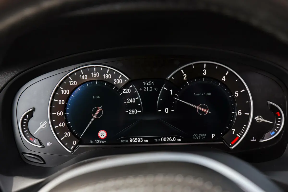 xDrive20i M-Sport M-Pakket /PANODAK/ACC/CAMERA/CARPLAY/KEYLESS/HUD/TREKHAAK/STOELVERW V+A!
