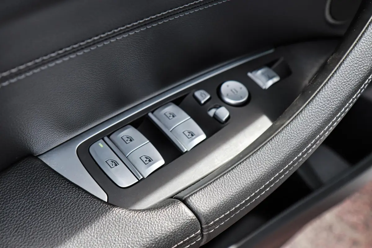 xDrive20i M-Sport M-Pakket /PANODAK/ACC/CAMERA/CARPLAY/KEYLESS/HUD/TREKHAAK/STOELVERW V+A!