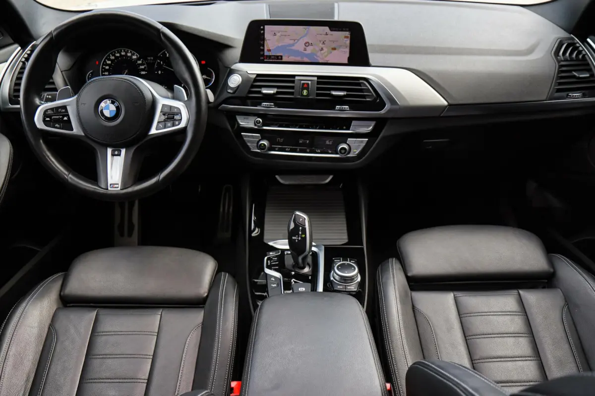 xDrive20i M-Sport M-Pakket /PANODAK/ACC/CAMERA/CARPLAY/KEYLESS/HUD/TREKHAAK/STOELVERW V+A!