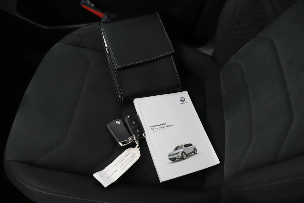1.5 150 PK Aut. R-Line 7p. Trekhaak Carplay Camera