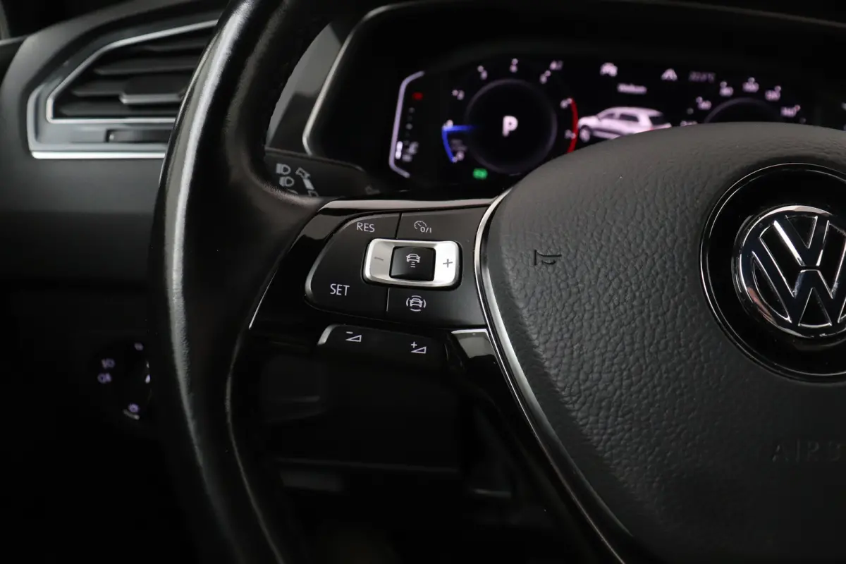 1.5 150 PK Aut. R-Line 7p. Trekhaak Carplay Camera