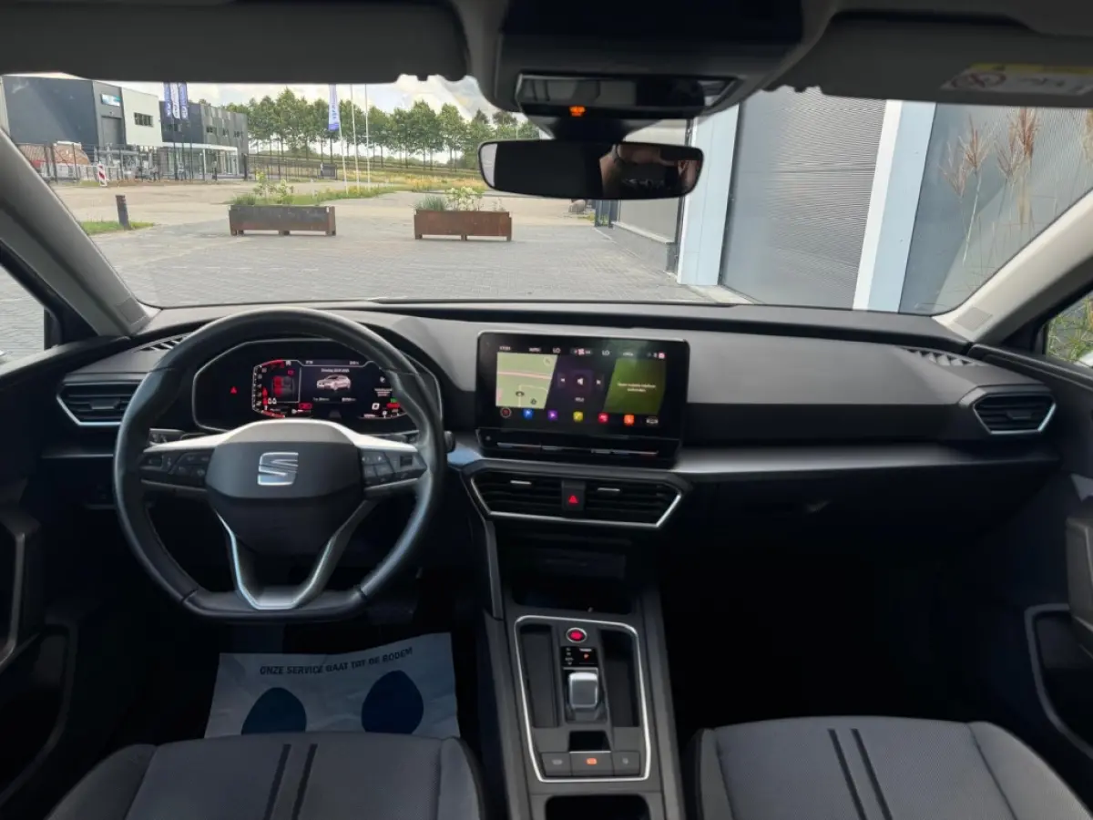 1.0 eTSI Style NAVI VIRTUAL CLIMATE PDC ELEK PAKKET CAMERA