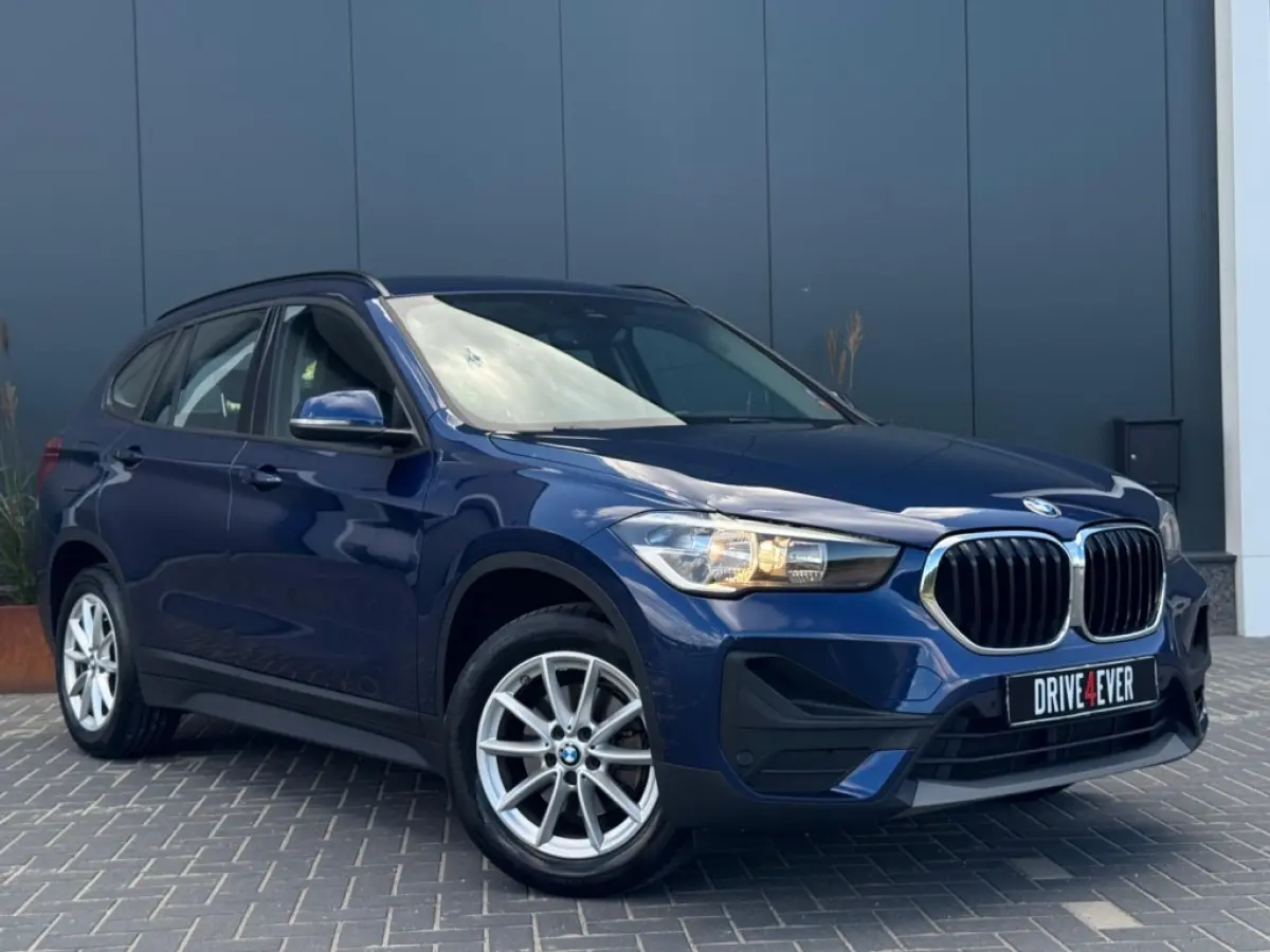 sDrive18i 12-2019 NAVI CLIMATE PDC TREKHAAK SPORTVELGEN