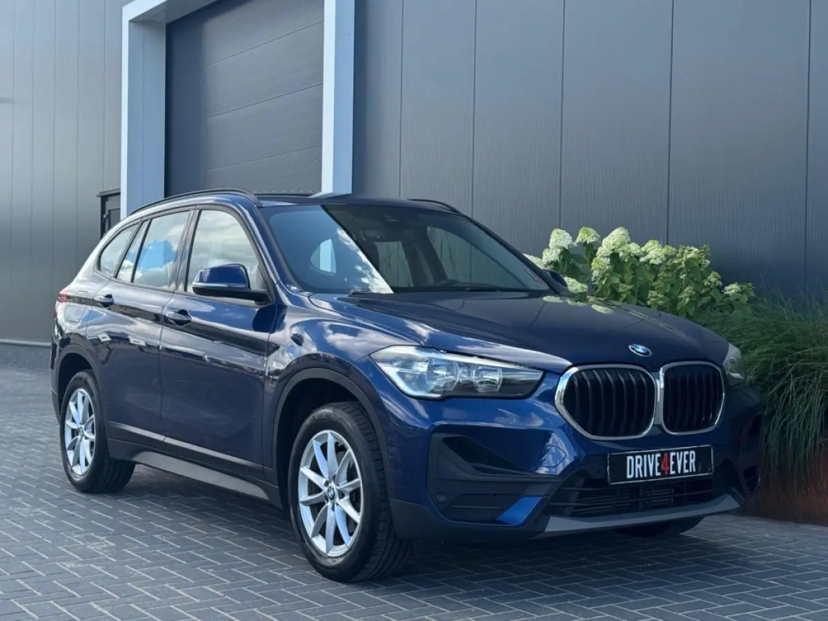 sDrive18i 12-2019 NAVI CLIMATE PDC TREKHAAK SPORTVELGEN