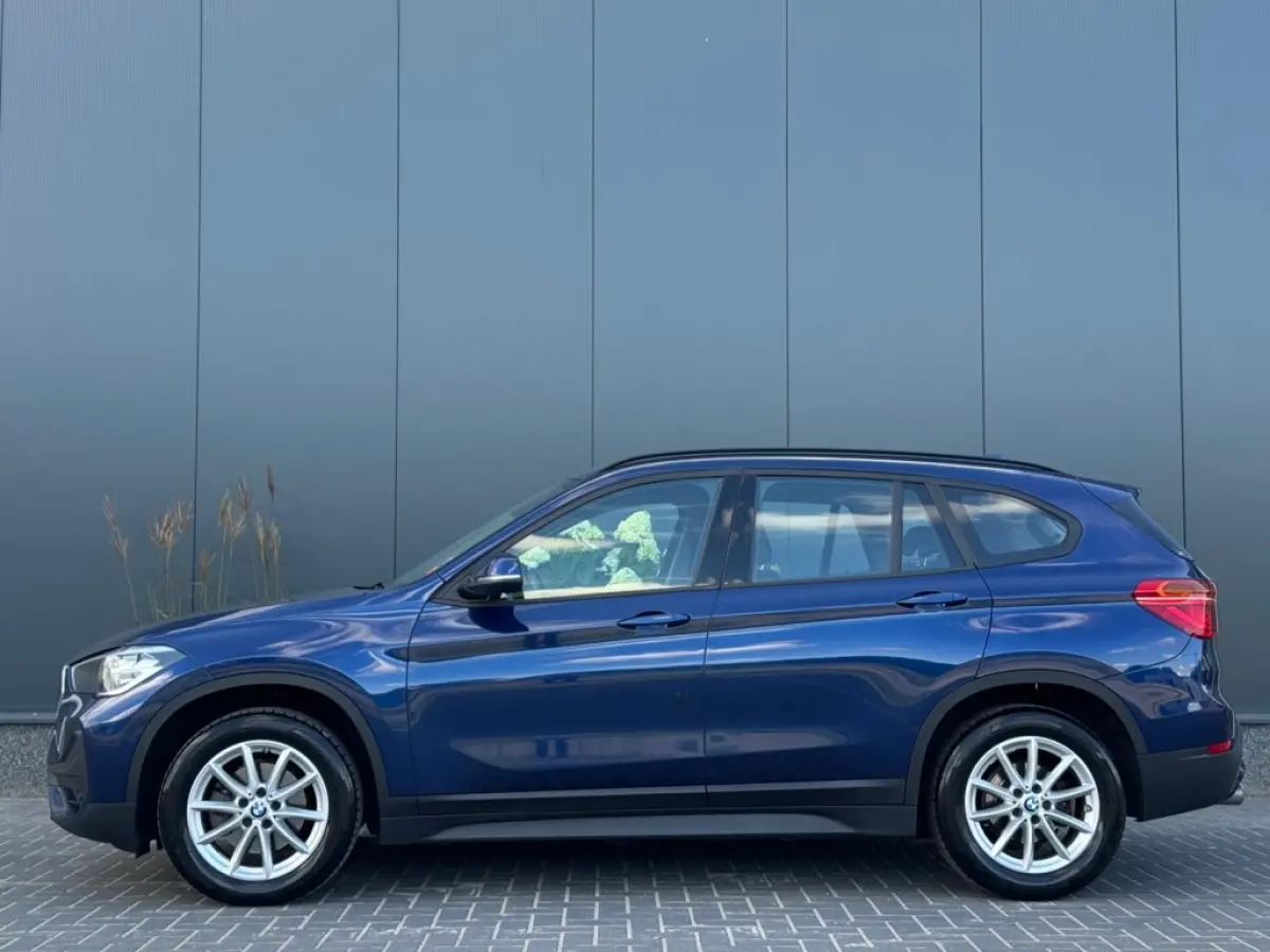 sDrive18i 12-2019 NAVI CLIMATE PDC TREKHAAK SPORTVELGEN