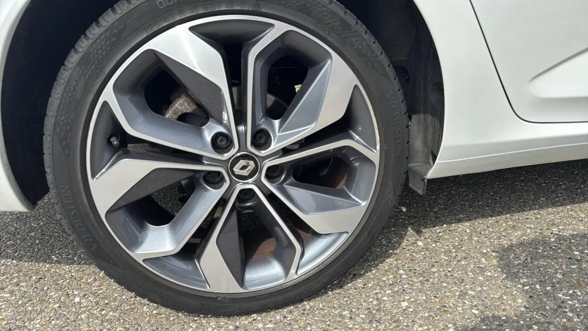 1.2 TCe GT-Line 85724 KM LEDER ALCANTARA CAMERA HEAD UP