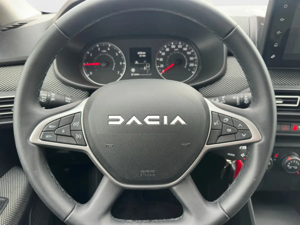1.0 TCe 100 Expression Apple carplay Pdc achter Cruise controle