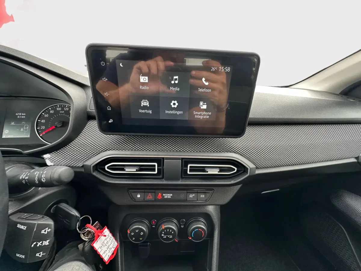 1.0 TCe 100 Expression Apple carplay Pdc achter Cruise controle