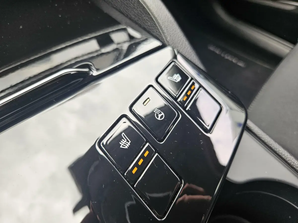 1.6 T-GDi MHEV DynamicLine | Automaat | 2023 / 13.500 KM