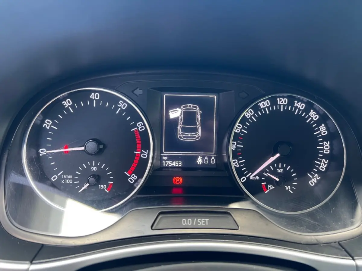 1.0 TSI DRIVE