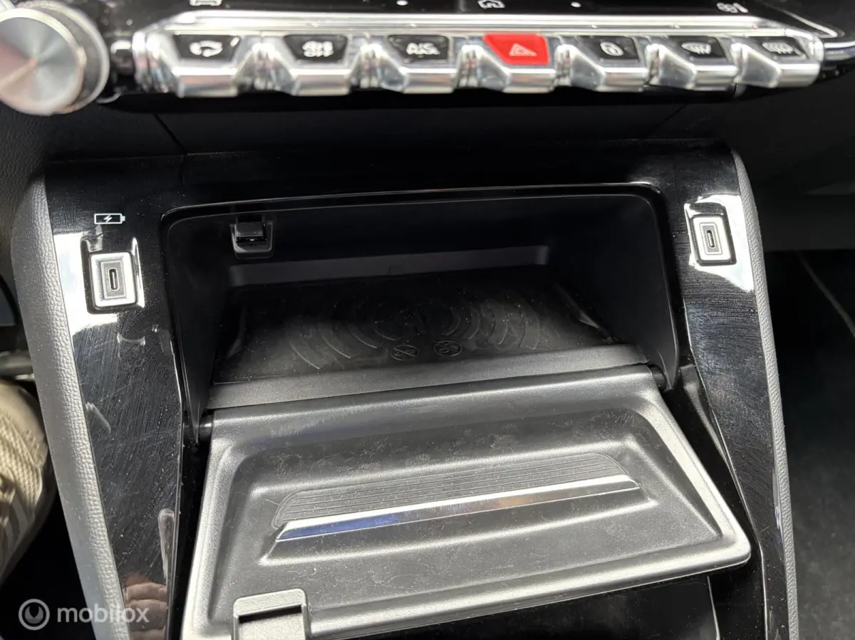 1.2 PureTech 100 GT Navigatie Carplay Camera Pdc Draadloze lader