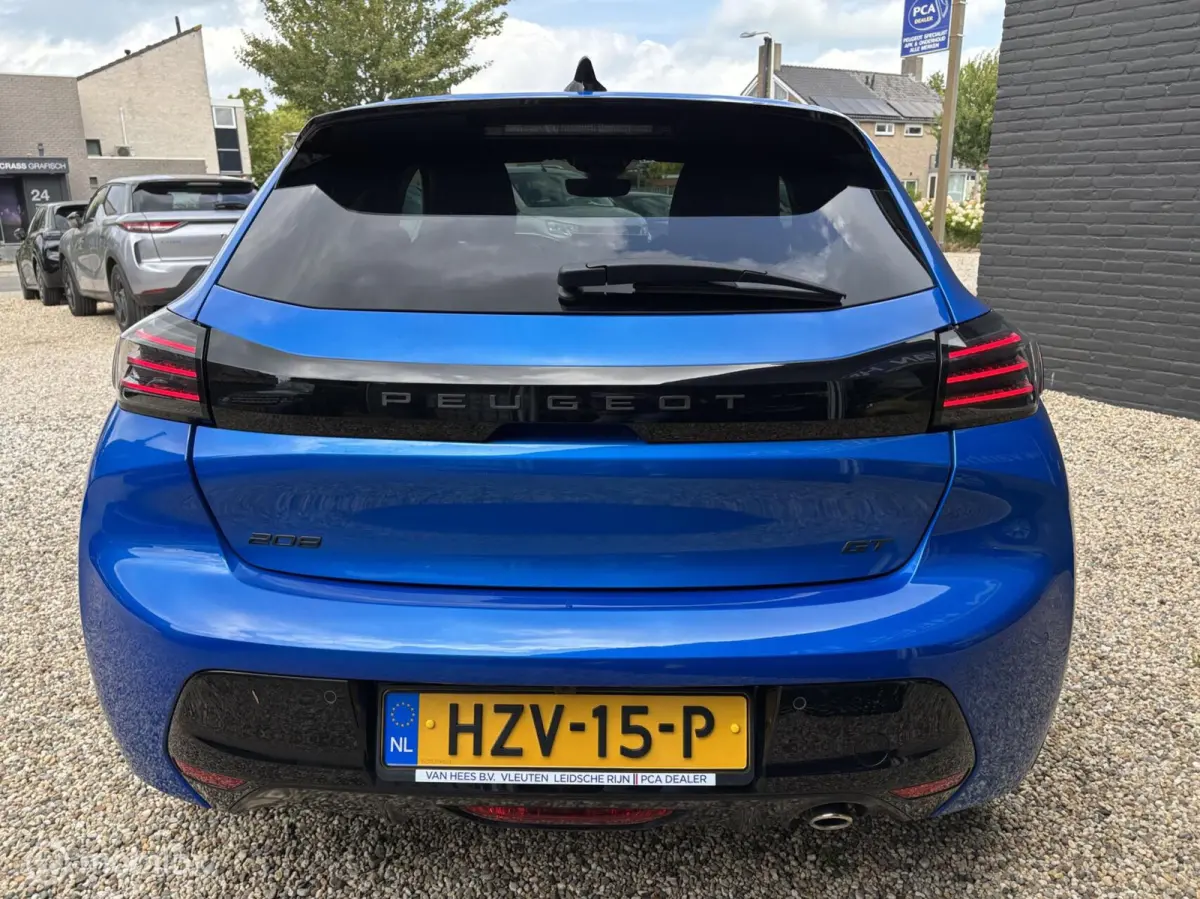 1.2 PureTech 100 GT Navigatie Carplay Camera Pdc Draadloze lader
