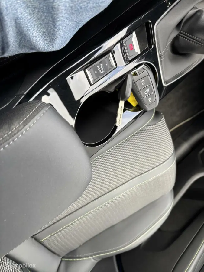1.2 PureTech 100 GT Navigatie Carplay Camera Pdc Draadloze lader