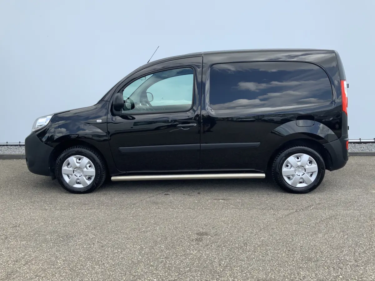 1.5 dCi 90 Energy Comfort Plus .Sortimo Kasten Compleet ,Airco Cruise Camera Navi Euro 6