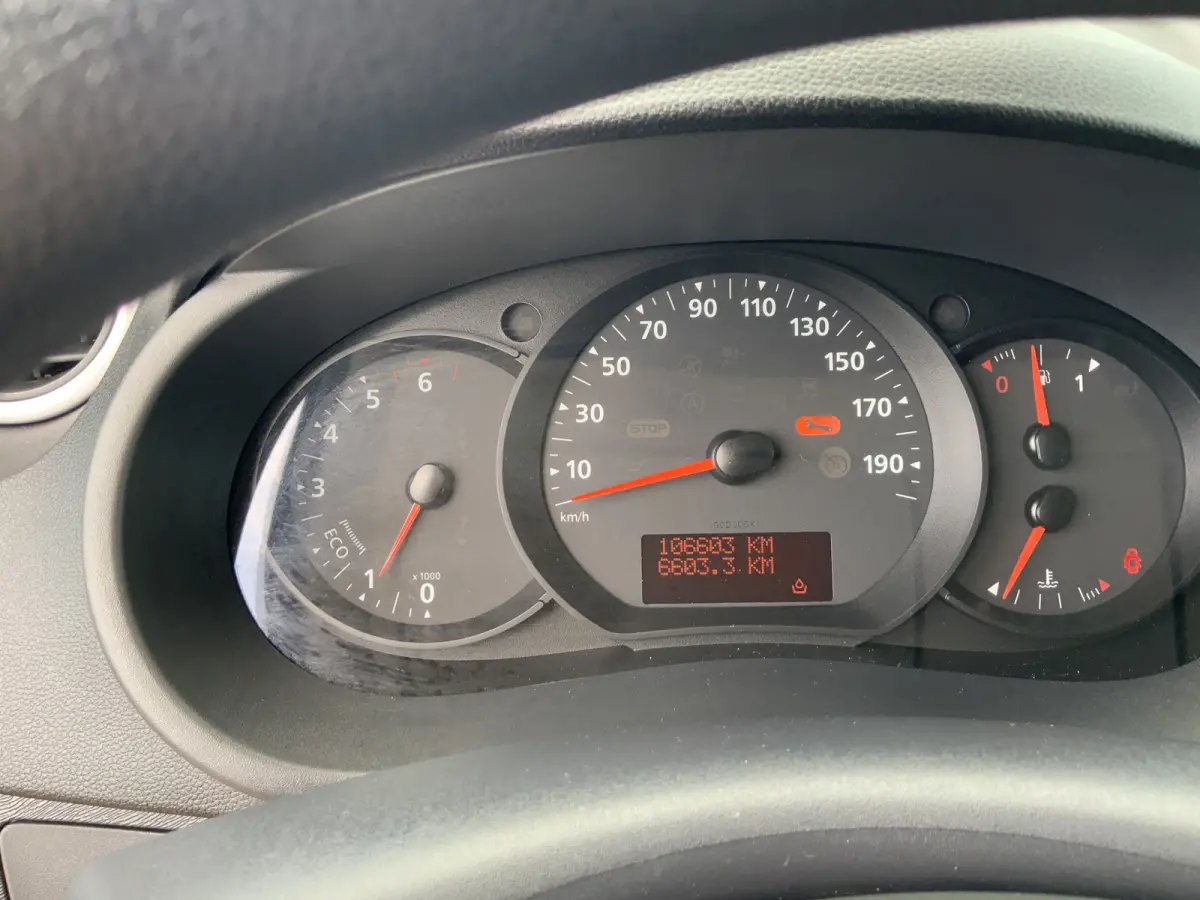 1.5 dCi 90 Energy Comfort Plus .Sortimo Kasten Compleet ,Airco Cruise Camera Navi Euro 6