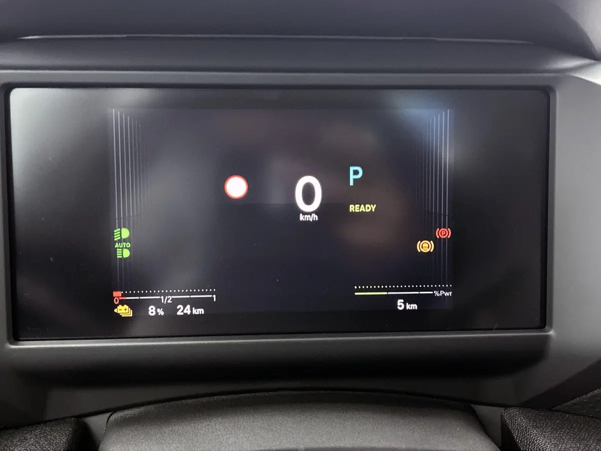 Business Extended range 54 kWh 156pk | Navigatie | Achteruitrijcamera | Parkeersensoren Voor en Achter | Verwarmde Comfortstoelen | Full-LED Koplampen | Keyless Entry/Start | Climate Control