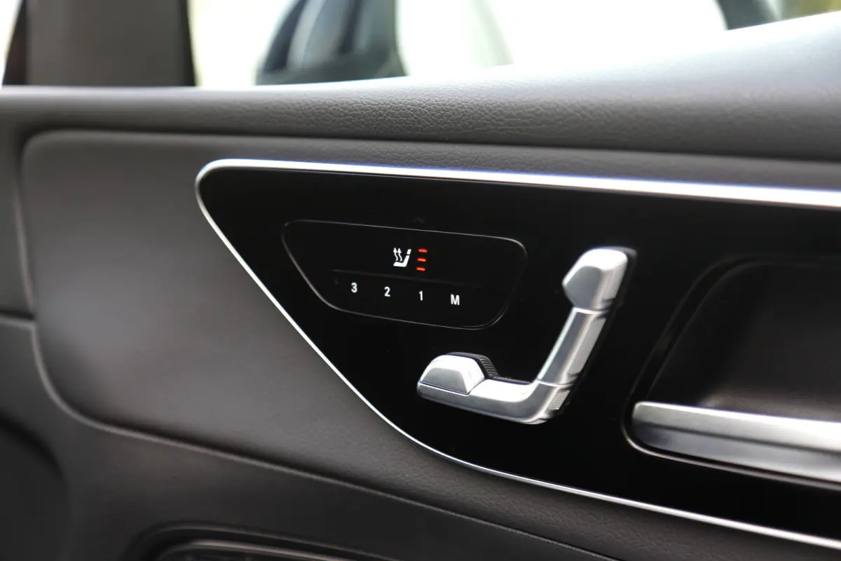 4MATIC*NL-Auto*1ste Eig.*Perfect onderh.*Elek. Trekhaak/ACC/Luchtvering/LED Koplampen/360Camera/Memorie/Sfeer/Dodehoek/Parkeersens.V+A/19 inch LM*