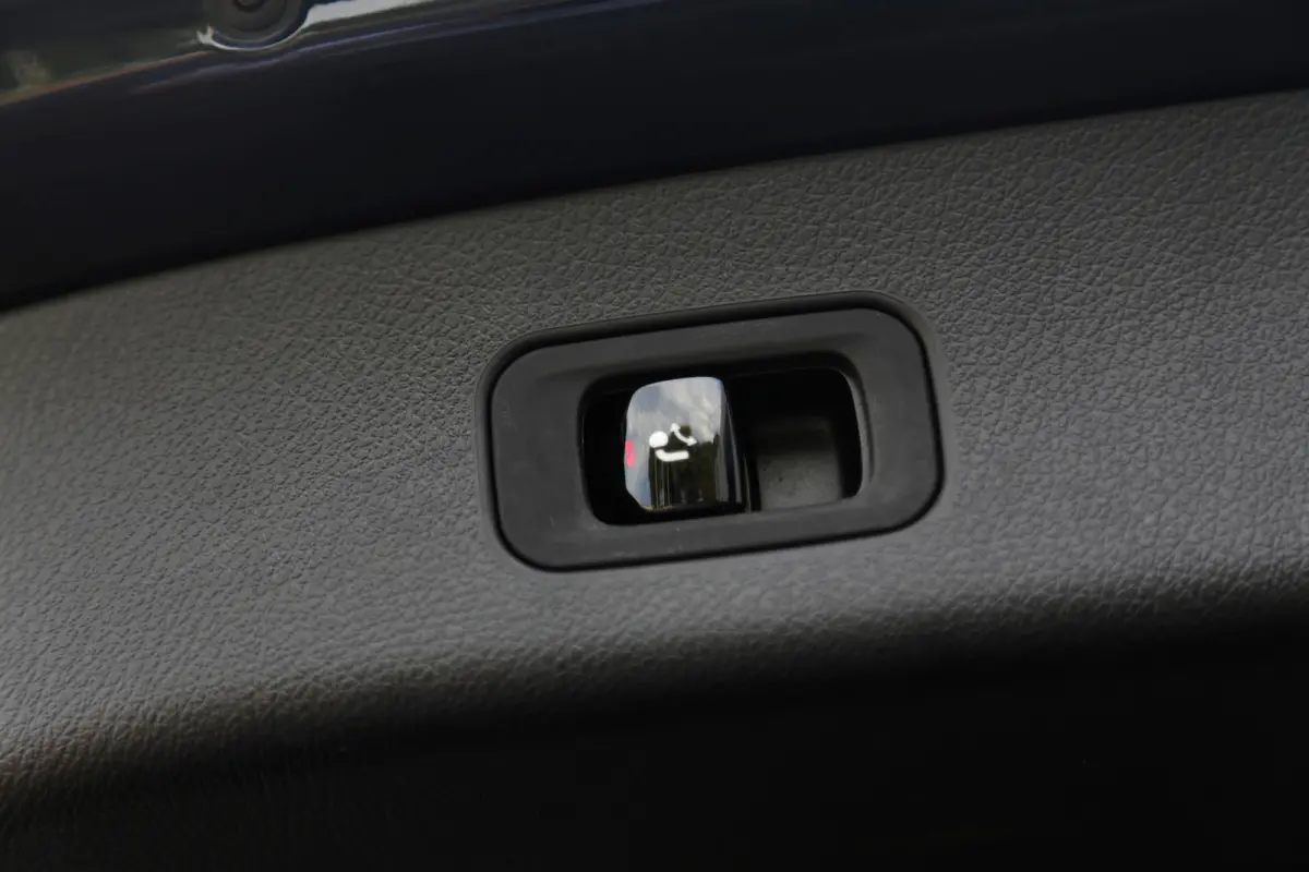 4MATIC*NL-Auto*1ste Eig.*Perfect onderh.*Elek. Trekhaak/ACC/Luchtvering/LED Koplampen/360Camera/Memorie/Sfeer/Dodehoek/Parkeersens.V+A/19 inch LM*