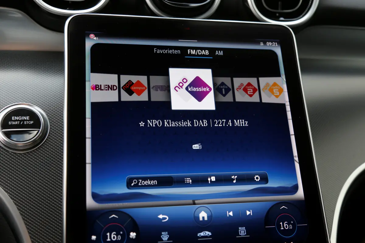 4MATIC*NL-Auto*1ste Eig.*Perfect onderh.*Elek. Trekhaak/ACC/Luchtvering/LED Koplampen/360Camera/Memorie/Sfeer/Dodehoek/Parkeersens.V+A/19 inch LM*
