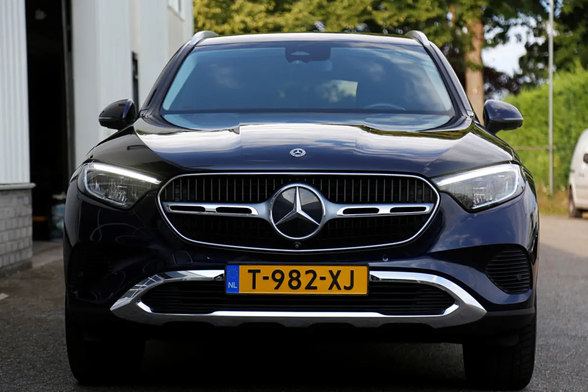 4MATIC*NL-Auto*1ste Eig.*Perfect onderh.*Elek. Trekhaak/ACC/Luchtvering/LED Koplampen/360Camera/Memorie/Sfeer/Dodehoek/Parkeersens.V+A/19 inch LM*