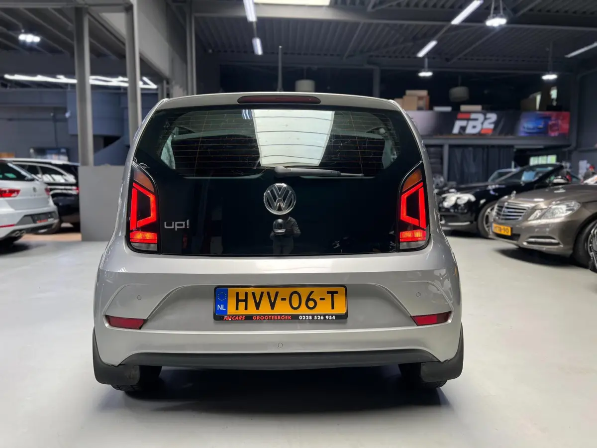 UP! 1.0 I 1e Eigen I New Apk +Kln Brt + Remmen I Dealer Onderh. I Clima I Cruise I Stoelverw. I Park. sens I Start/Stop