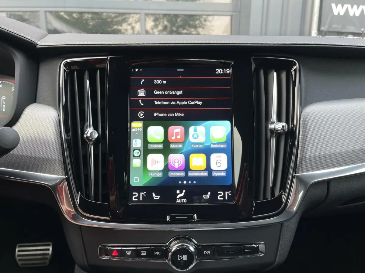 2.0 T4 R-Design AUT. PILOT ASSIST|BLIS|CARPLAY|HARMAN-KARDON|KEYLESS|CAMERA|DEALER ONDERHOUDEN|NETTE STAAT