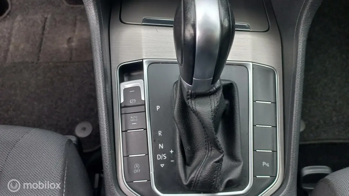 1.0 TSI Connected Series