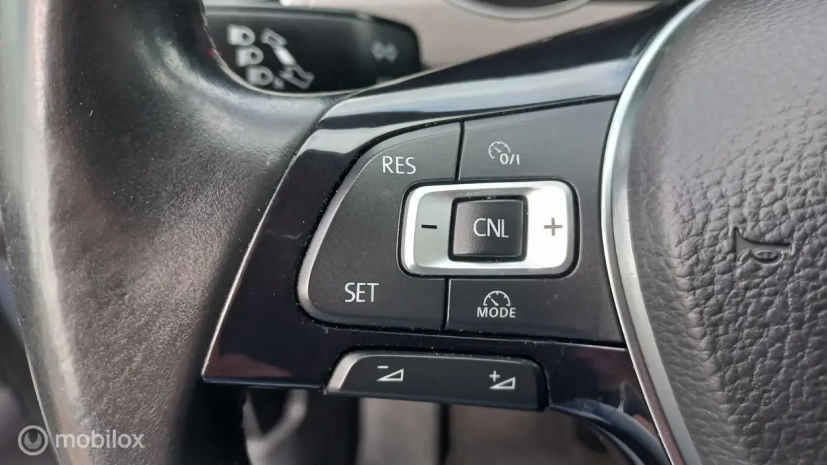 1.0 TSI Connected Series