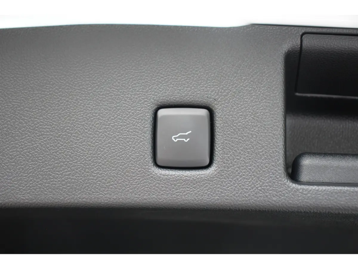 2.5 PHEV ACTIVE X | SNEL LEVERBAAR! | PANODAK | EL. TREKHAAK | LEDER | ALLE OPTIES! | HEAD-UP | FULL LED | NAVI | CLIMA