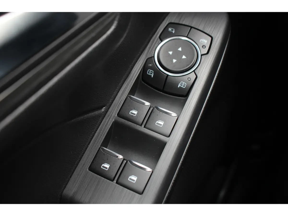2.5 PHEV ACTIVE X | SNEL LEVERBAAR! | PANODAK | EL. TREKHAAK | LEDER | ALLE OPTIES! | HEAD-UP | FULL LED | NAVI | CLIMA