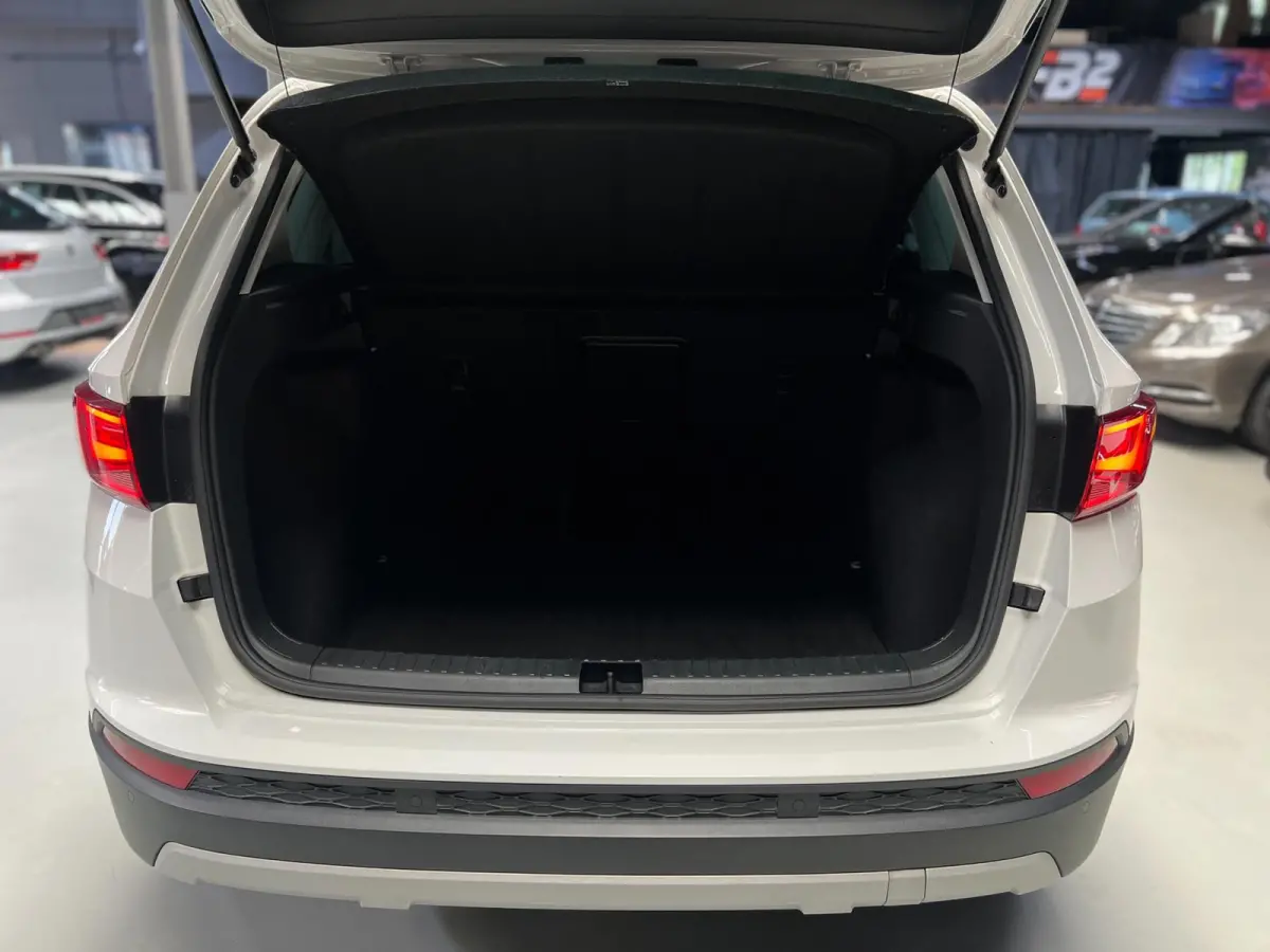1.5 TSI Style Business Intense I Navi I Camera I Full Led I Cruise I Park. sens I Carplay I Isofix I New APK I 150 PK.