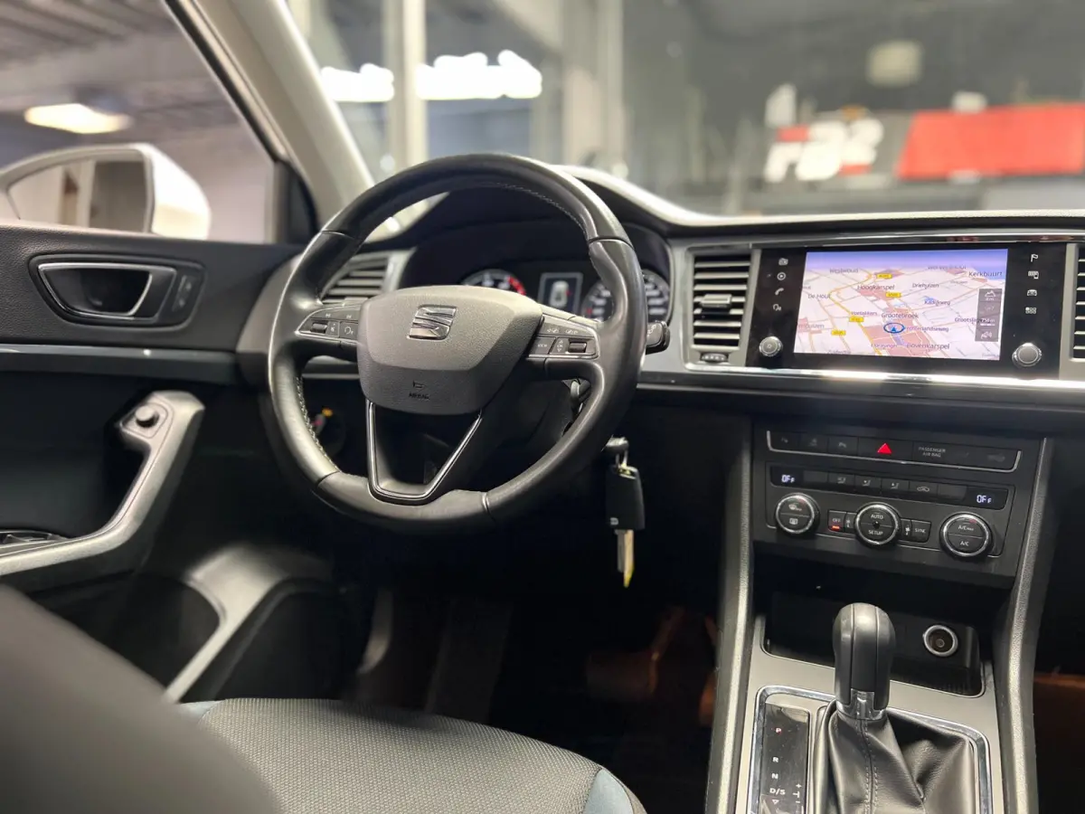 1.5 TSI Style Business Intense I Navi I Camera I Full Led I Cruise I Park. sens I Carplay I Isofix I New APK I 150 PK.