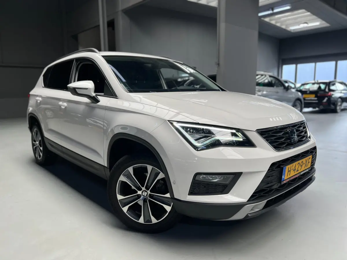 1.5 TSI Style Business Intense I Navi I Camera I Full Led I Cruise I Park. sens I Carplay I Isofix I New APK I 150 PK.