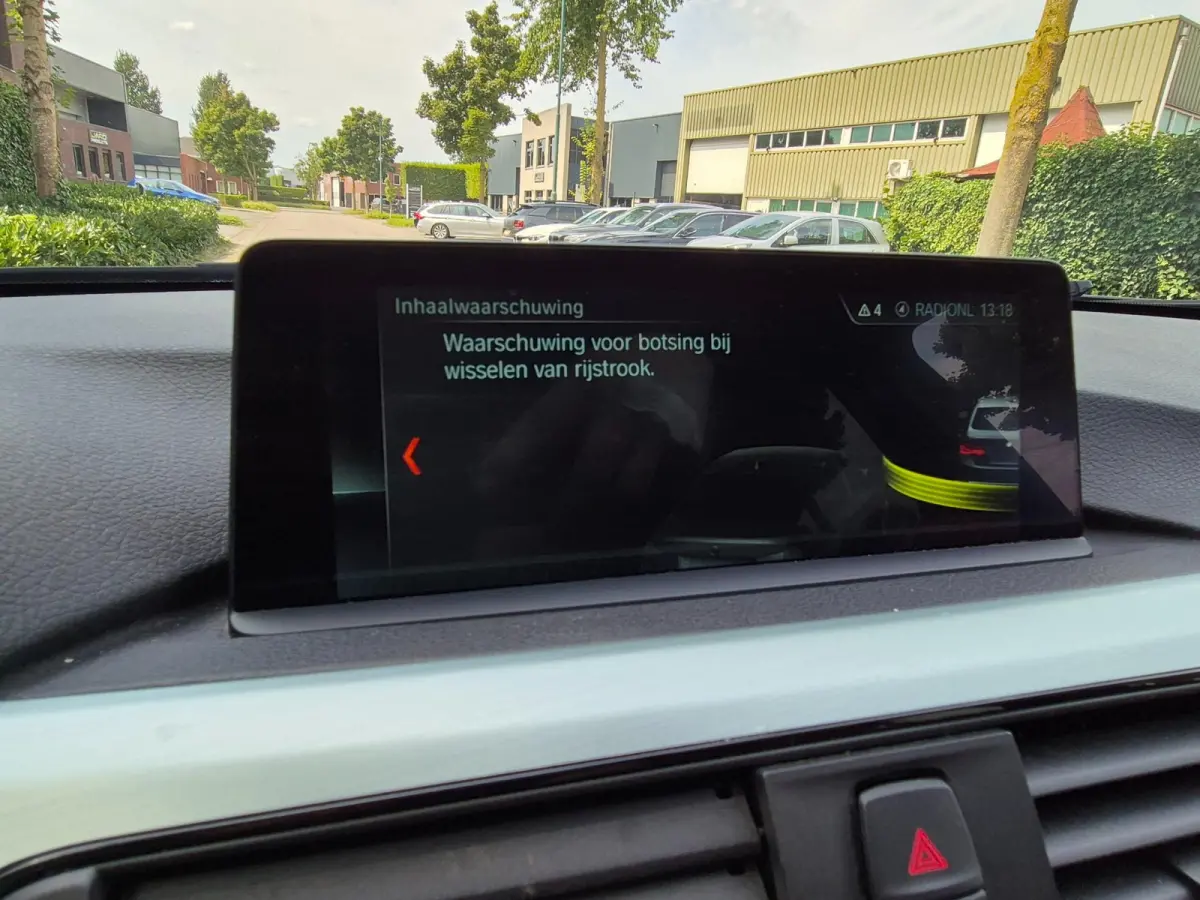F30 Apple CarPlay Sport Interieur NBT Evo GR Navi LCI High Executive PDC Dodehoek waarschwing