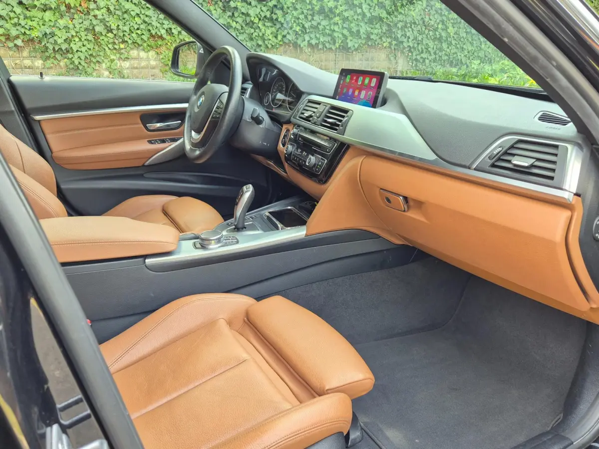 F30 Apple CarPlay Sport Interieur NBT Evo GR Navi LCI High Executive PDC Dodehoek waarschwing