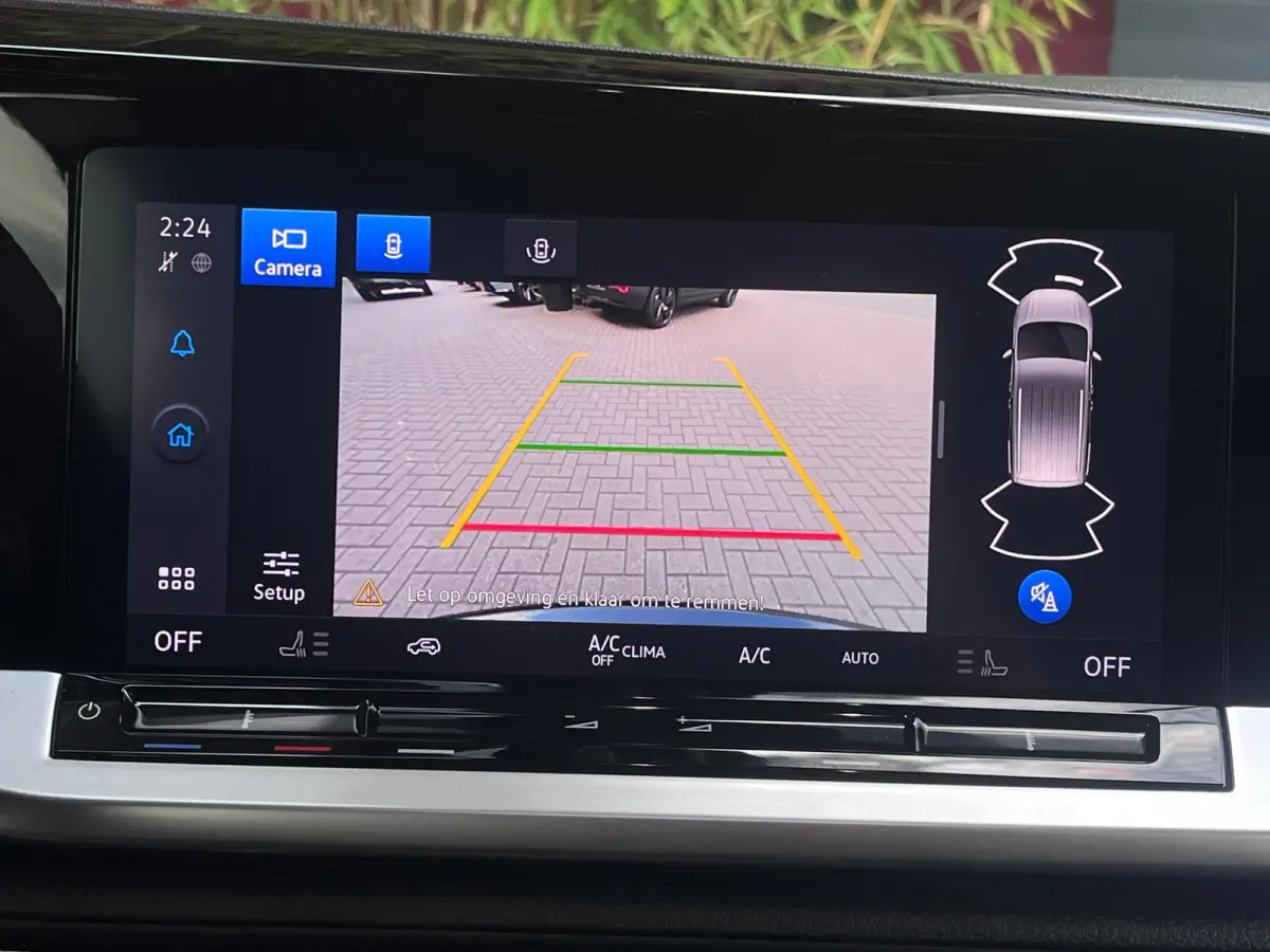 1.5 PHEV Titanium 7 Persoons | 100km Elektrisch Rijbereik | Camera | 1400kg Trekgewicht | 17 inch licht metaal | 7-persoons uitvoering | Achteruitrijcamera