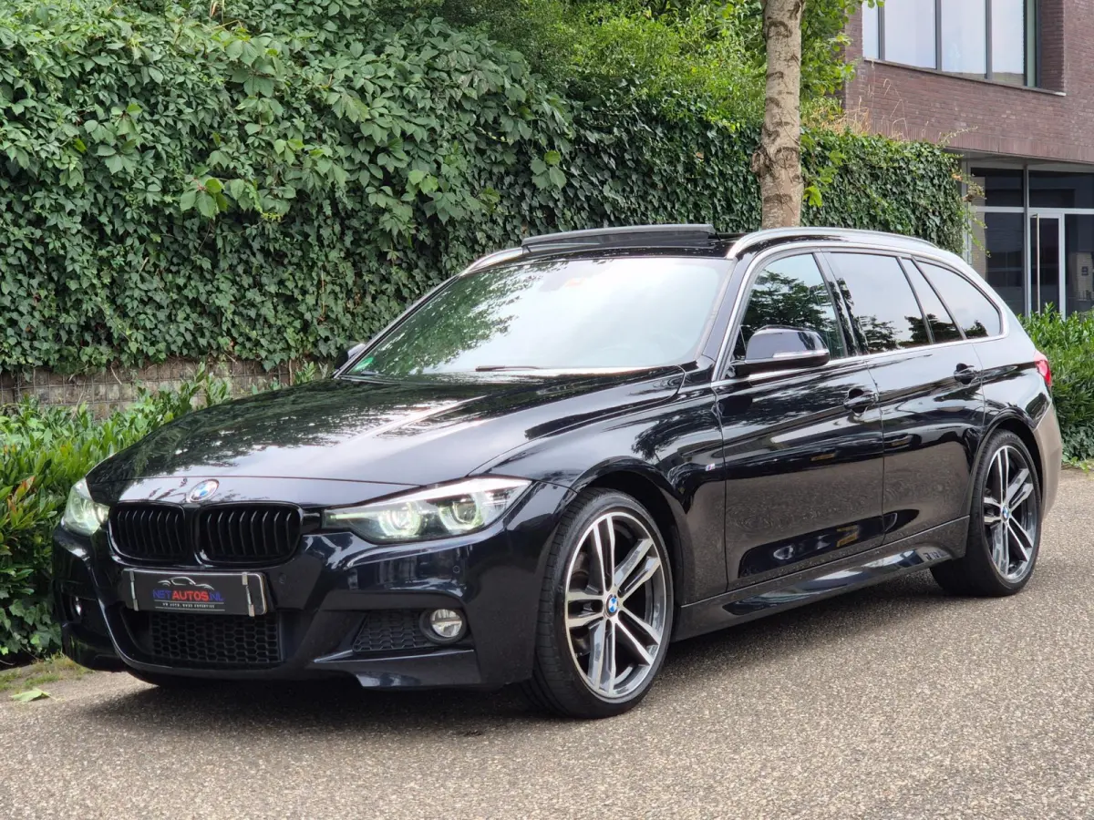 M Sport Edition Panorama Apple CarPlay 19inch M Stuurverwarming