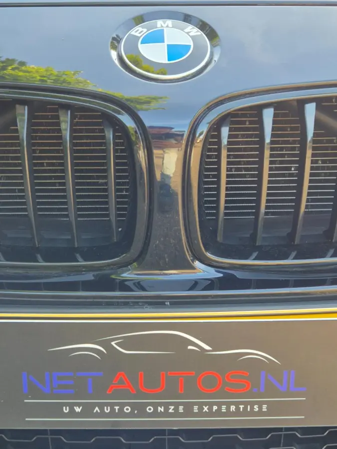 M Sport Corporate Lease Apple CarPlay Alcantara NAP Cruise LED NAVI GR DAB+