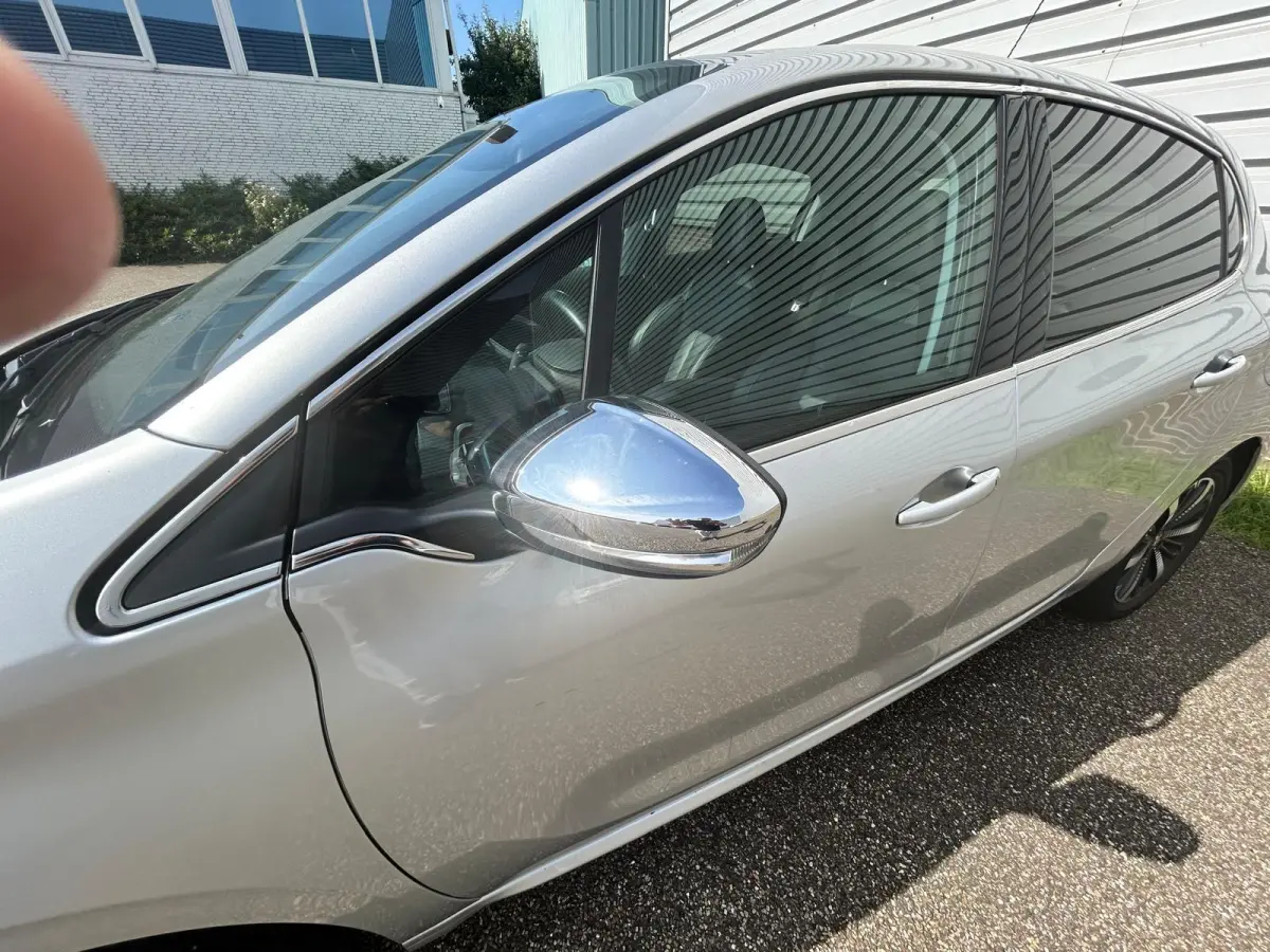 1.2 PureTech Allure Panodak Leer Automaat