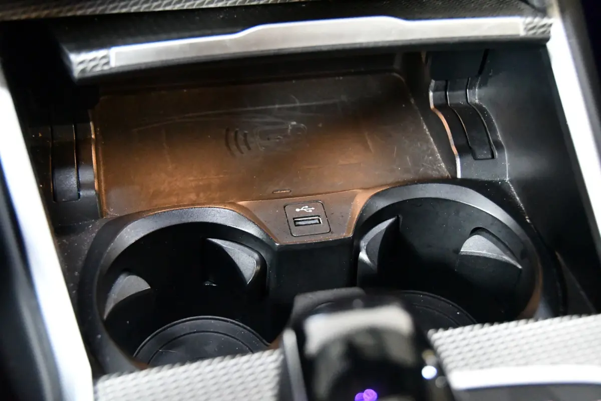 330e High Executive, Schuifkanteldak, M-pakket, Head up, Apple carplay